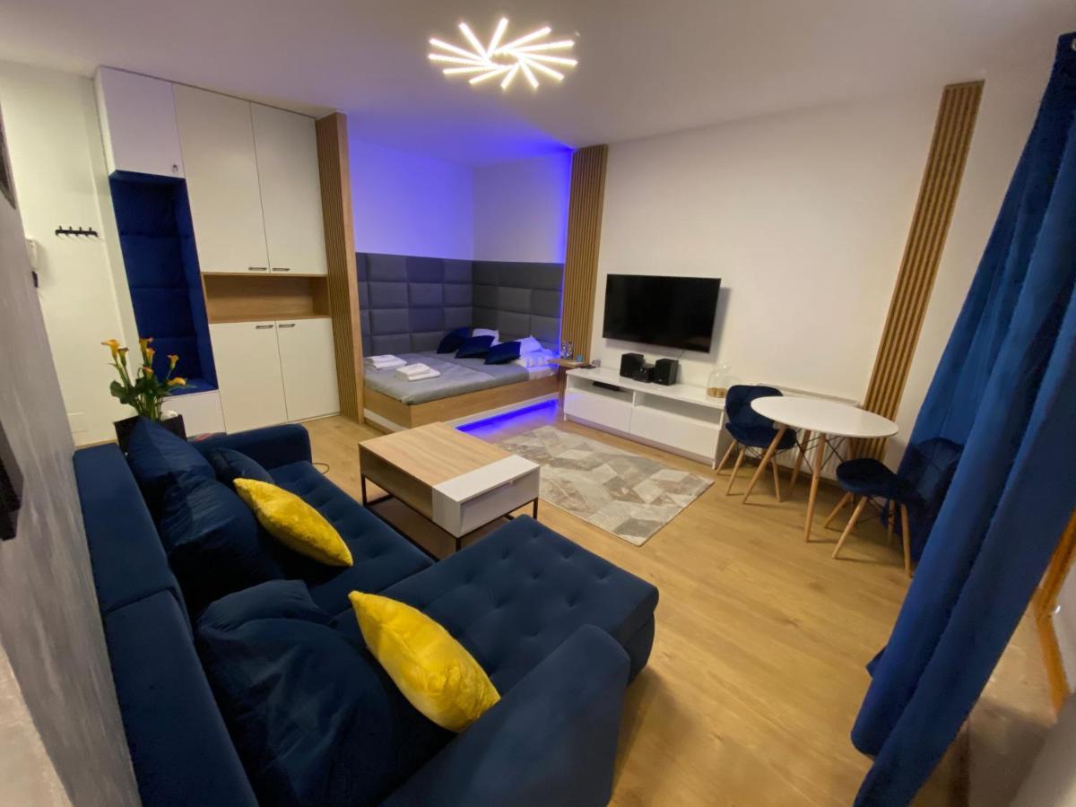 Secret Apartments Chelmska Warsaw Exterior photo